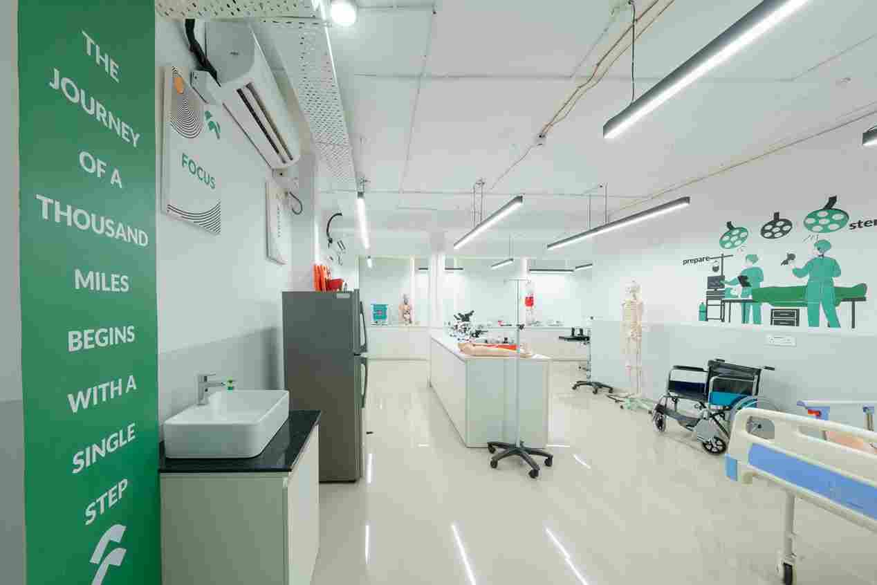 Emversity School of Hospitality & Allied Health Sciences, Faridabad Faridabad Office Space photo 1